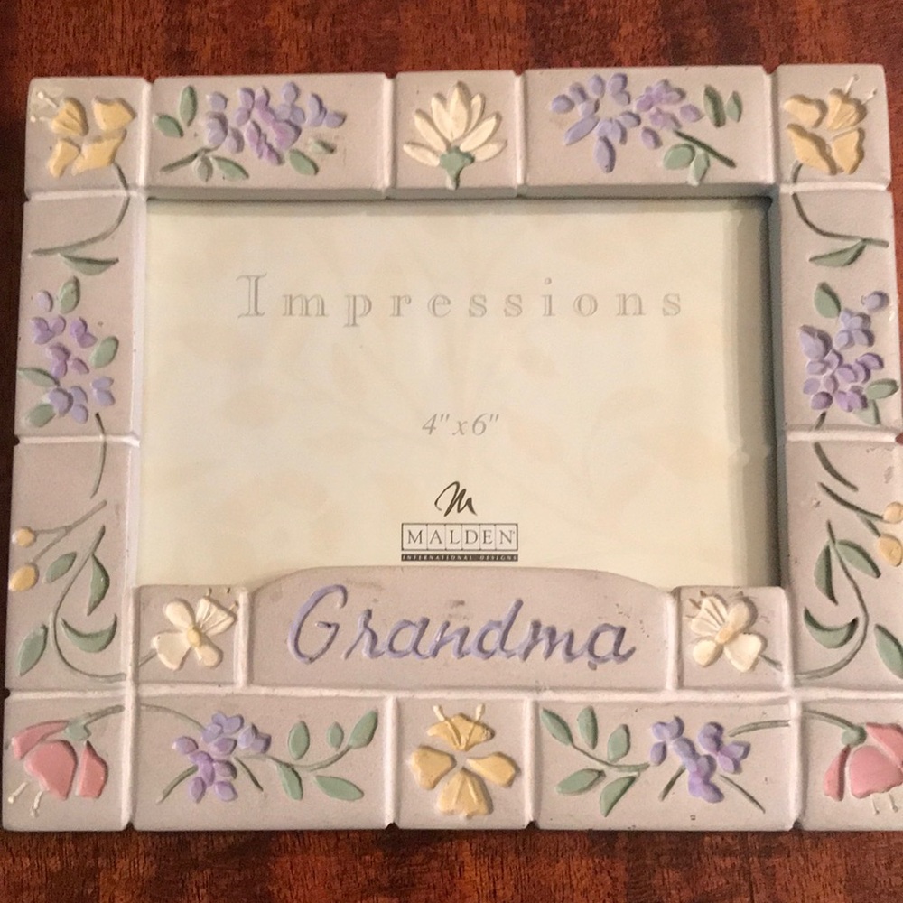 Picture Frame- “Grandma” Hand Painted floral ceramic- New